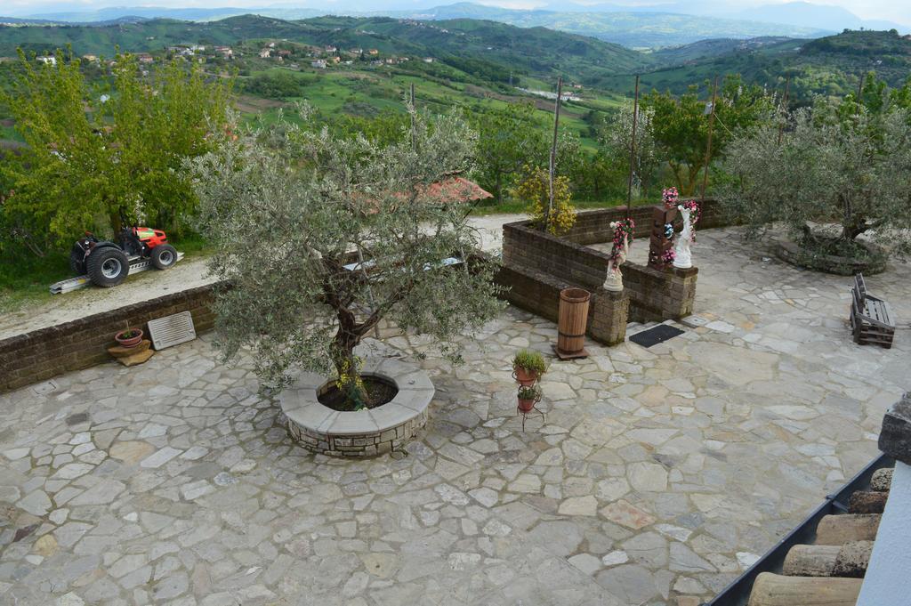 Villa Tre Colli Agri B&B Ariano Irpino Eksteriør bilde